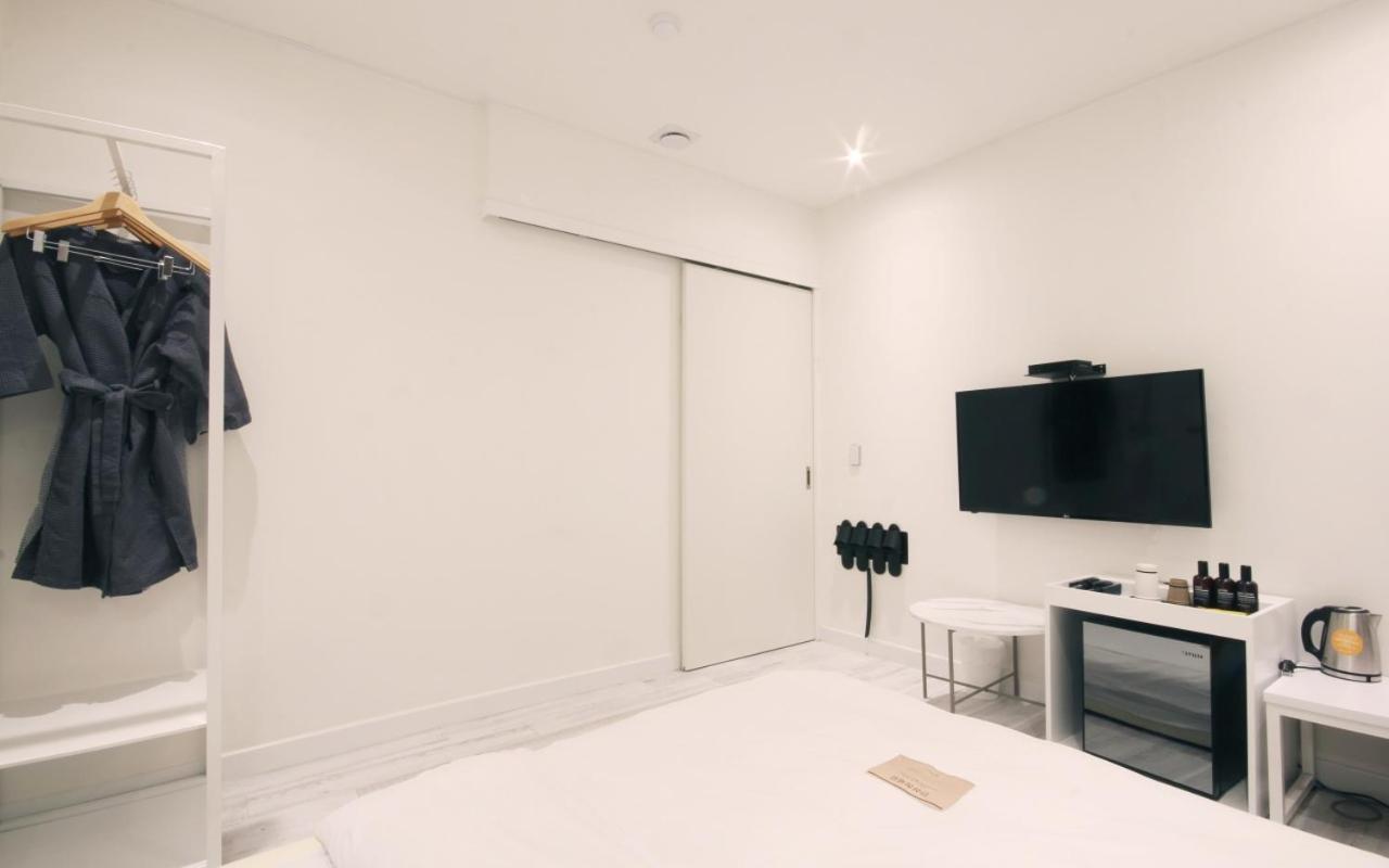 Hotel Yam Yeosu Hakdong Esterno foto